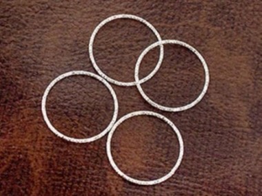 925 Sterling Silver Diamond Cut Circle Links, Connectors 20x1 mm.