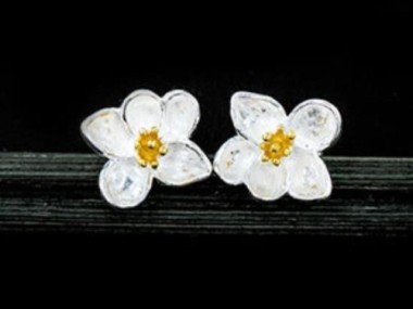 925 Sterling Silver Orchid Stud Earrings, Gold plated pollen 9x10mm.