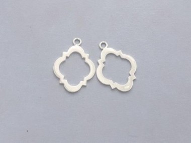 925 Sterling Silver Moroccan Style Drop Pendants 16x20 mm.