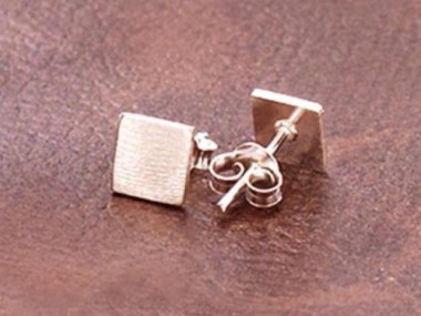 925 Sterling Silver Brushed Square Stud Earrings 6 mm.