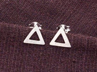 925 Sterling Silver Brushed Triangle Stud Earrings