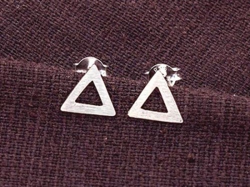 1 pair of 925 Sterling Silver Brushed Triangle Stud Earrings , minimalist earrings