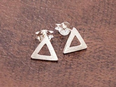 925 Sterling Silver Brushed Triangle Stud Earrings