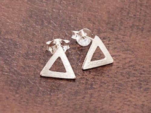 1 pair of 925 Sterling Silver Brushed Triangle Stud Earrings , minimalist earrings