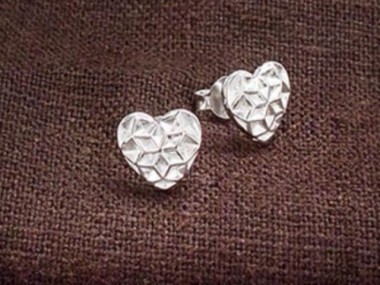 925 Sterling Silver Heart Stud Earrings 8x8.5 mm.