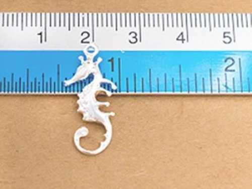 1 of 925 Sterling Silver Seahorse Pendant 11x21mm.