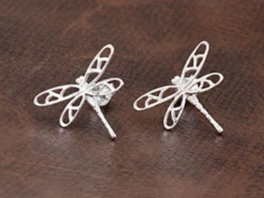 925 Sterling Silver Dragonfly Stud Earrings 16x19mm.