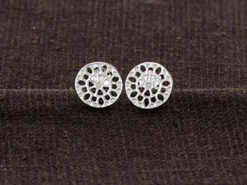 1 pair of 925 Sterling Silver Filigree Disc Stud Earrings 10.5mm.