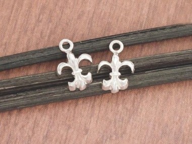 925 Sterling Silver Fleur de lis Charms 8x9 mm.