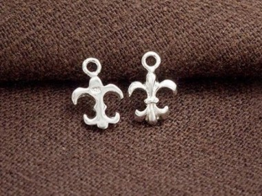 925 Sterling Silver Fleur de lis Charms 8x9 mm.