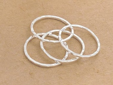 925 Sterling Silver Hammered Circle Closed Rings, Connectors 20mm.