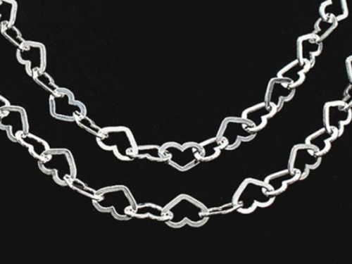 24 inches of 925 Sterling Silver Heart Chain 3 x 4.5 mm.