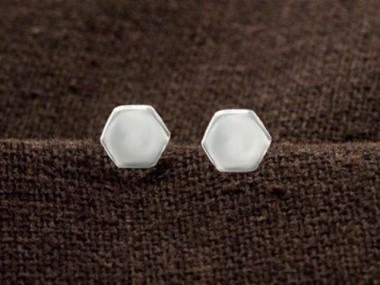 925 Sterling Silver Tiny Hexagon Stud Earrings 5.5mm.