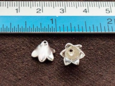 Karen Hill Tribe Silver Flower Bead Caps 10x7 mm.