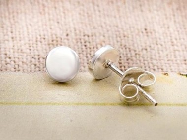 925 Sterling Silver Tiny Circle Disc Stud Earrings 5mm.