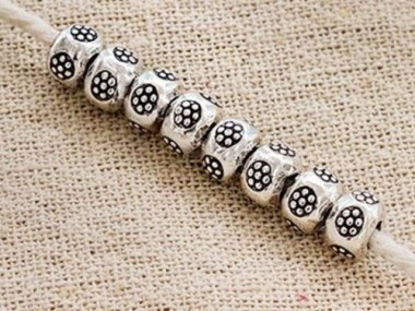 Karen Hill Tribe Silver Daisy Imprint Rondelle Beads 7x5mm.