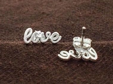 925 Sterling Silver Love Stud Earrings 5x12mm.