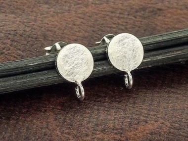 1 pair of 925 Sterling Silver Brushed Circle Disc Stud Earrings Post Findings 8mm. with Opened Loop.