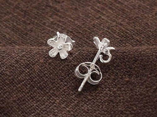 1 pair of 925 Sterling Silver Flower Stud Earrings Post Findings 5.5mm.