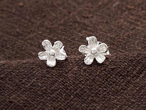 1 pair of 925 Sterling Silver Flower Stud Earrings Post Findings 5.5mm.