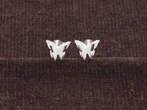 1 pair of 925 Sterling Silver Butterfly Stud Earrings 7.5x9mm.