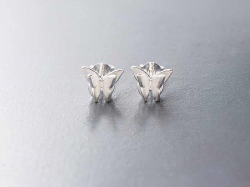 1 pair of 925 Sterling Silver Butterfly Stud Earrings 7.5x9mm.