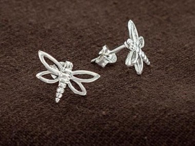 925 Sterling Silver Dragonfly Stud Earrings 9x15mm.