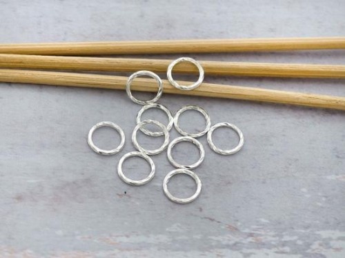 10 of 925 Sterling Silver Twisted Closed Circle Rings , Connectors 8x1mm.