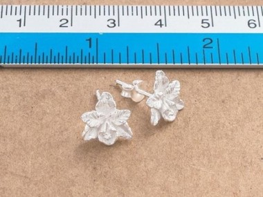 925 Sterling Silver Orchid Stud Earrings 10x11mm.