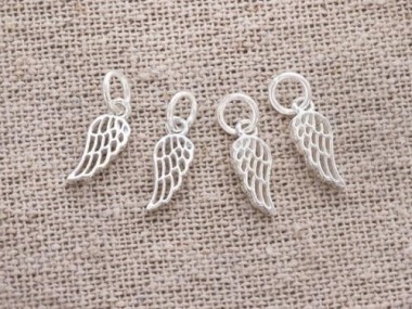 925 Sterling Silver Angel Wing Charms 4.5x9mm.