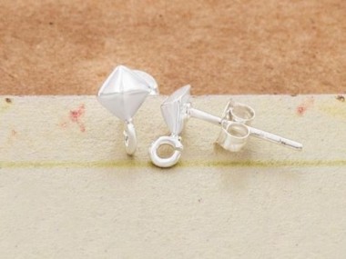 925 Sterling Silver Pyramid Stud Earrings Post Findings 5mm.