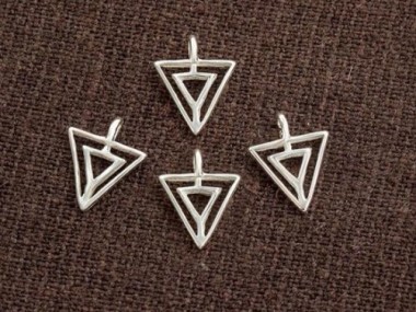 925 Sterling Silver Triangle Charms 8x8.5 mm.