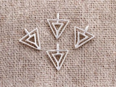 925 Sterling Silver Triangle Charms 8x8.5 mm.