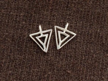 925 Sterling Silver Triangle Charms 8x8.5 mm.