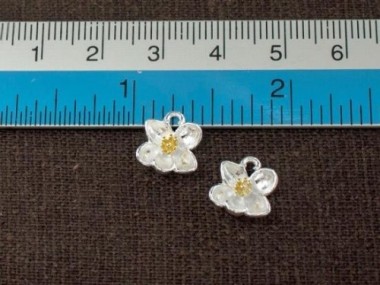 925 Sterling Silver Orchid Charms, Gold plated pollen 9x10mm.