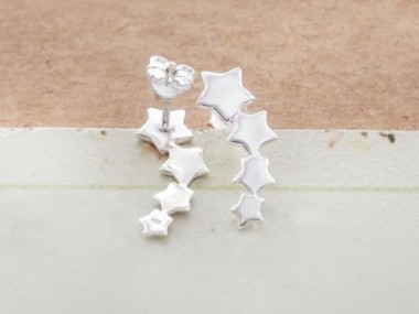 925 Sterling Silver Star Stud Earrings 7x19mm