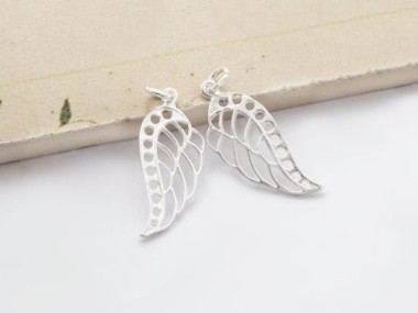 925 Sterling Silver Angel Wing Charms 10x22mm.