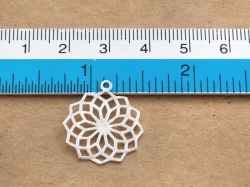 2 of 925 Sterling Silver Filigree Flower Pendants 19 mm. Polish Finished