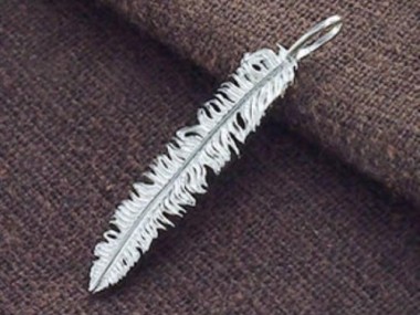 925 Sterling Silver Feather Pendant 6x26mm.