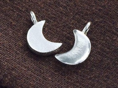 Karen Hill Tribe Silver Crescent Moon Charms 8x10 mm.