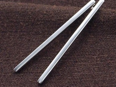 1 pair of 925 Sterling Silver Rectangle Stick Stud Earrings 2x40mm., Polish finish.