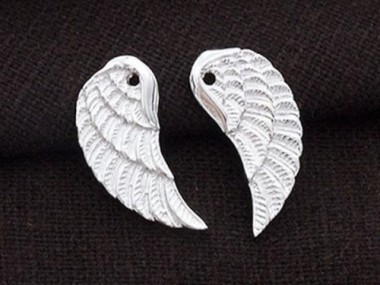 925 Sterling Silver Angel Wing Charms 8x18mm.