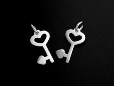 925 Sterling Silver Heart Key Charms 8x14 mm.