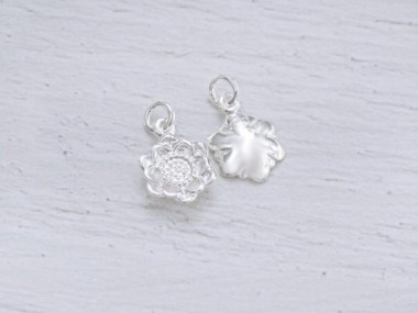 925 Sterling Silver Flower Charms 10mm.