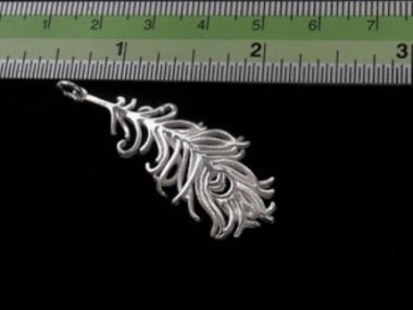 925 Sterling Silver Peacock Feather Charm 15x41mm.