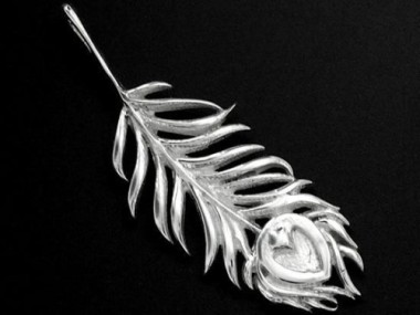 925 Sterling Silver Peacock Feather Pendant 10x30mm.