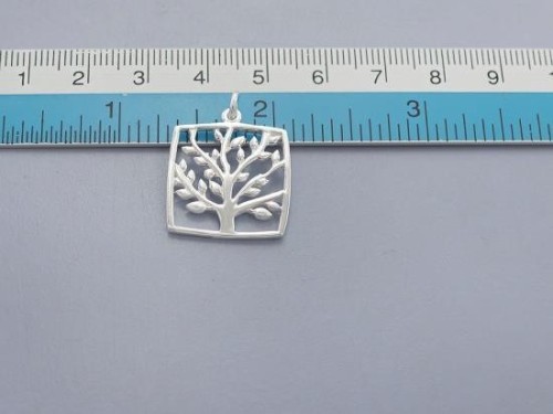 1 of 925 Sterling Silver Tree of Life Pendant 20 mm.Polish Finished