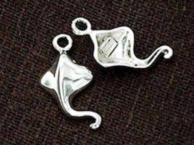 925 Sterling Silver Mini Stingray Charms 8x14mm.