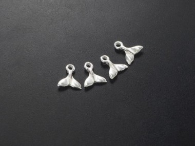 925 Sterling Silver Tiny FishTail Charms 6x8 mm.