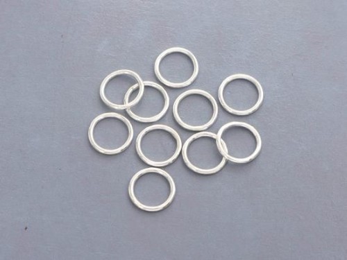 10 of 925 Sterling Silver Solder Jump Ring 1x9 mm.